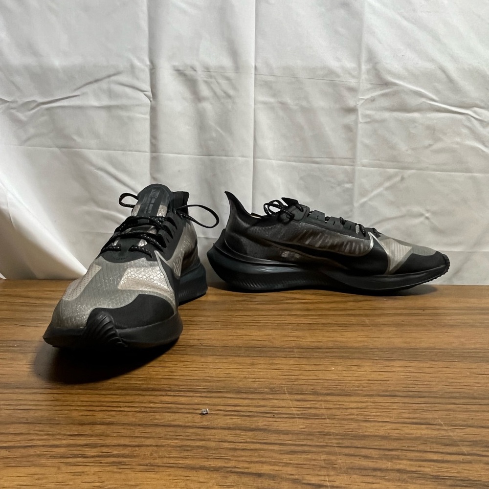 Mens 11 Nike Zoom Gravity Running Shoes Black Anthracite Gray BQ3202-004
